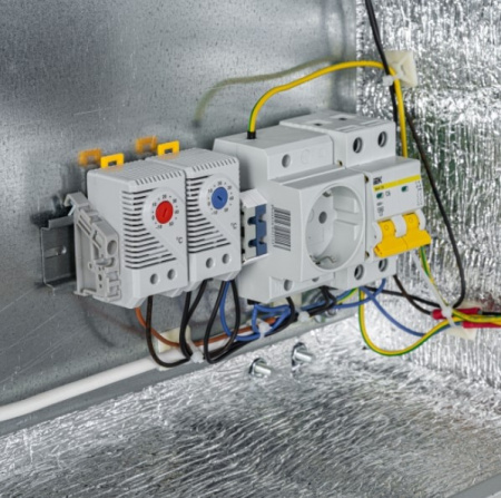 Mastermann-4УТПВ-А+ (Версия плюс)(Ver. 2.0) Климатический навесной шкаф Фото