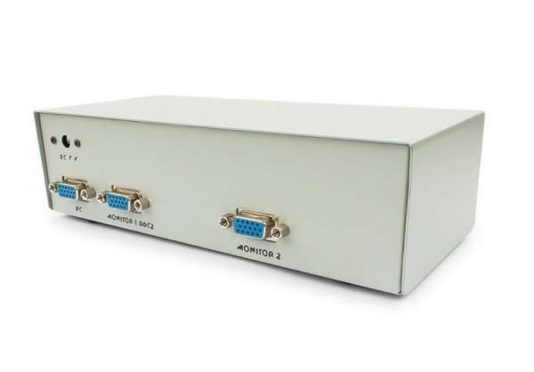 Разветвитель VGA Cablexpert GVS122, HD15F/2x15F, 1 компьютер - 2 монитора, каскадируемый Фото Разветвитель VGA Cablexpert GVS122, HD15F/2x15F, 1 компьютер - 2 монитора, каскадируемый Фото